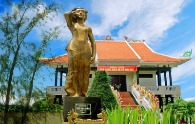 Trường THCS Nguyễn Văn Cừ tổ chức hành quân về nguồn