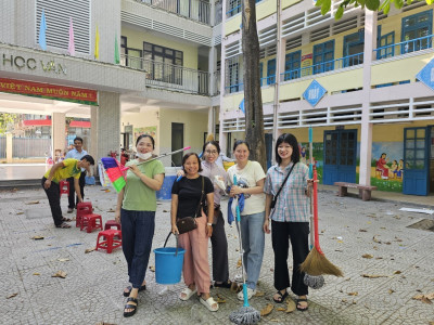 Công tác di dời đến địa điểm học tạm trong năm học mới 2024-2025